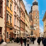 500 Year House - Old Town - Historic By Staymoovers * كراكوفيا