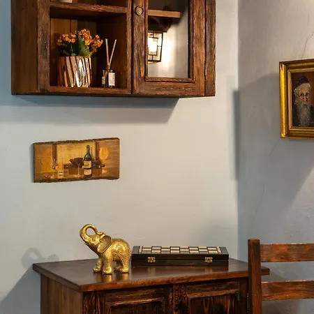 500 Year House - Artistic Historic In Old Town By Staymoovers *