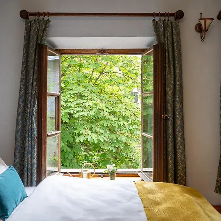 Διαμέρισμα 500 Year House - Old Town - Historic By Staymoovers