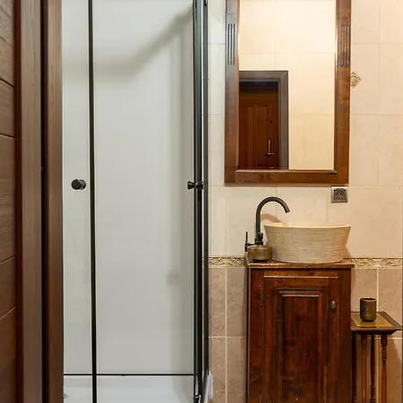 500 Year House - Old Town - Historic By Staymoovers * Krasków